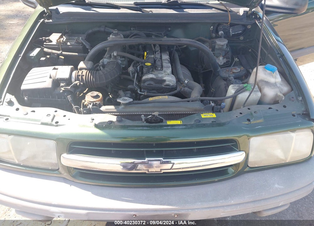 2001 CHEVROLET TRACKER HARD TOP BASE VIN: 2CNBJ13C116942371