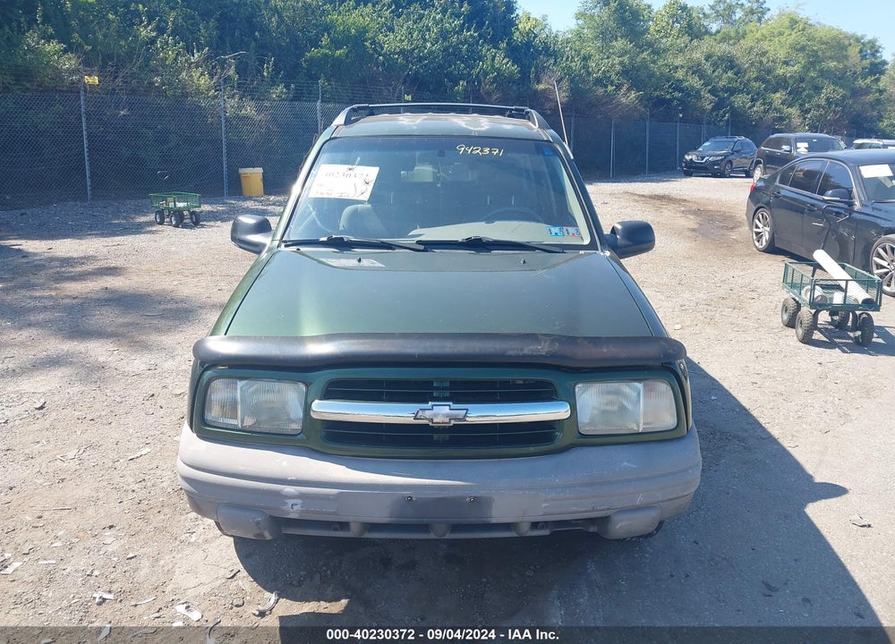 2001 CHEVROLET TRACKER HARD TOP BASE VIN: 2CNBJ13C116942371