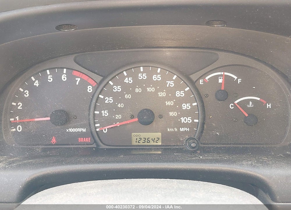 2001 CHEVROLET TRACKER HARD TOP BASE VIN: 2CNBJ13C116942371