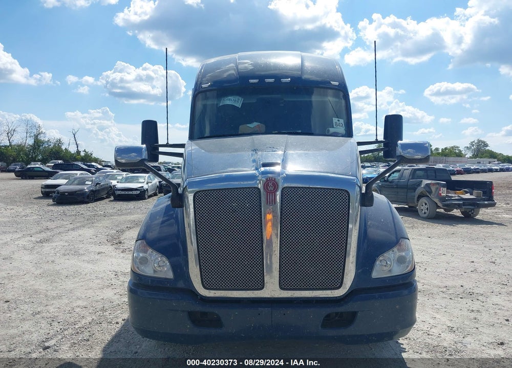 2020 KENWORTH T680 VIN: 1XKYDP9XXLJ346477