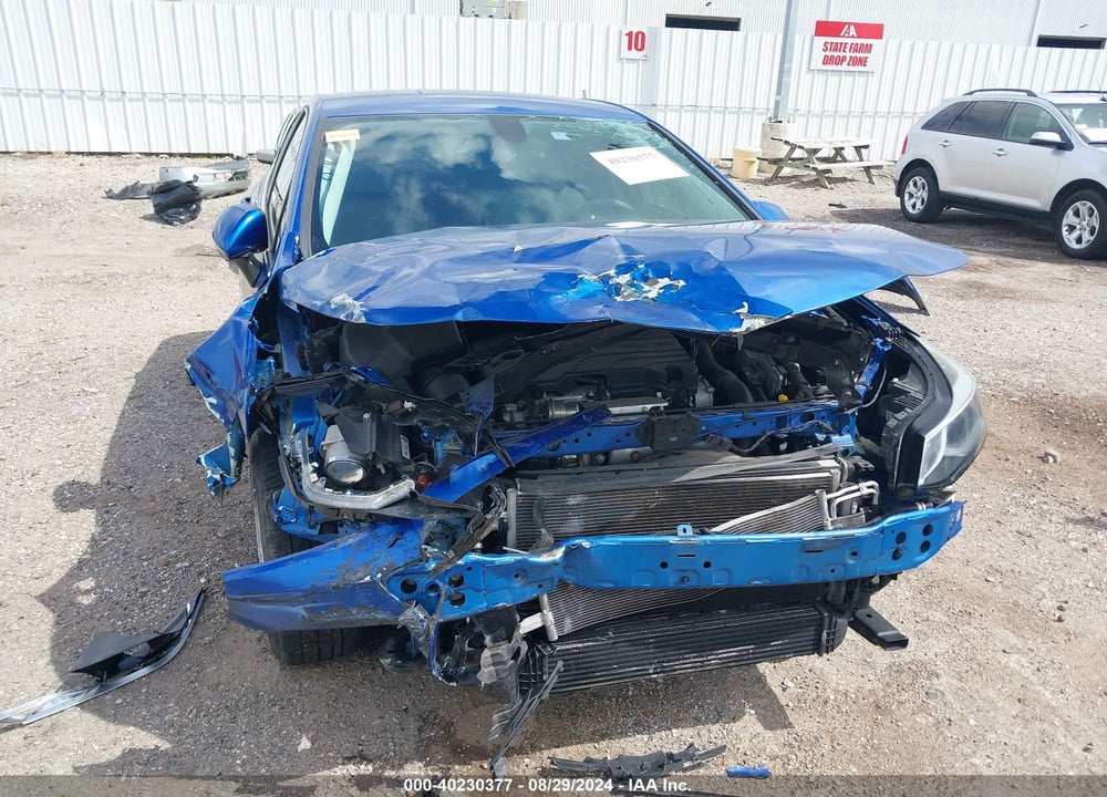 2018 CHEVROLET CRUZE LT AUTO VIN: 3G1BE6SMXJS650809