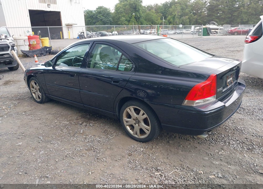 2006 VOLVO S60 2.5T VIN: YV1RS592X62550817