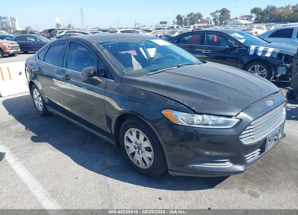 2013 FORD FUSION S VIN: 3FA6P0G7XDR296858