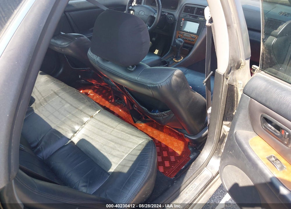 2001 LEXUS ES 300 VIN: JT8BF28GX15109363