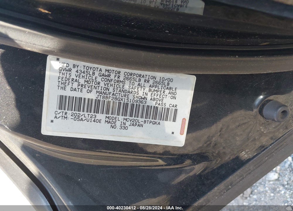 2001 LEXUS ES 300 VIN: JT8BF28GX15109363