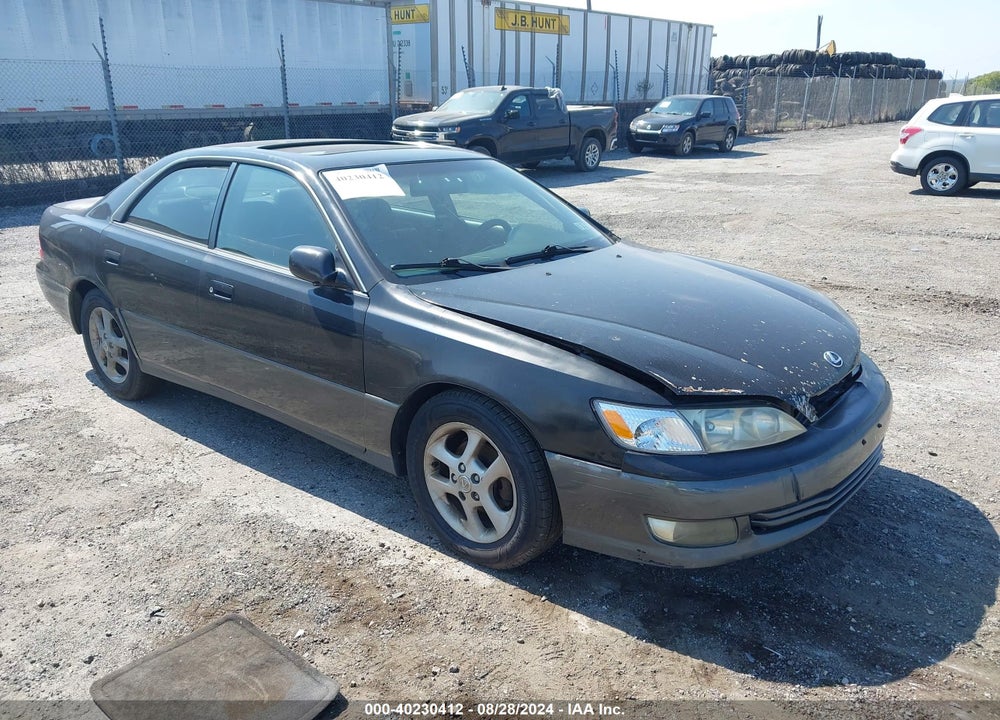 2001 LEXUS ES 300 VIN: JT8BF28GX15109363