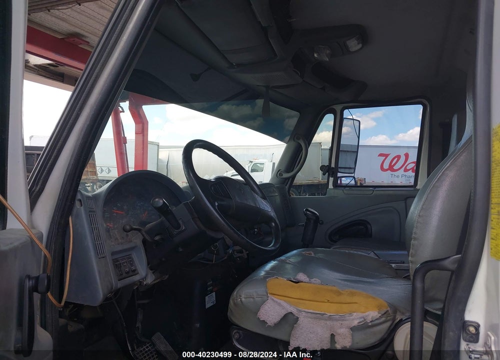 2003 INTERNATIONAL 4000 4400 VIN: 1HTMKAAN83H583941