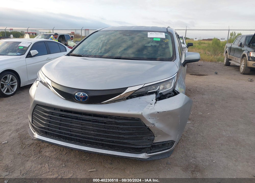 2022 TOYOTA SIENNA LE 8 PASSENGER VIN: 5TDGSKFC0NS059754