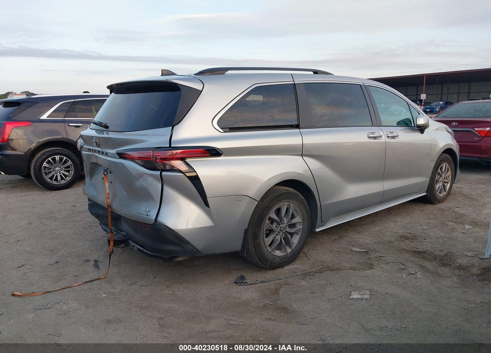 2022 TOYOTA SIENNA LE 8 PASSENGER VIN: 5TDGSKFC0NS059754