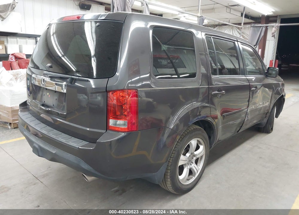 2013 HONDA PILOT EX VIN: 5FNYF3H44DB018857