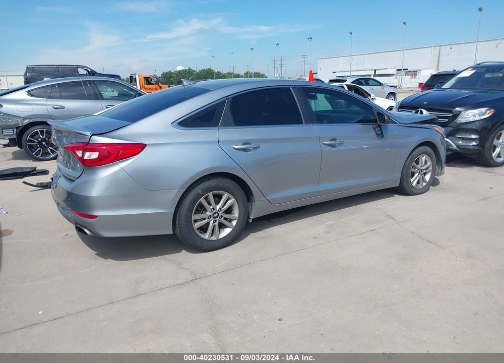 2015 HYUNDAI SONATA SE VIN: 5NPE24AF8FH190376