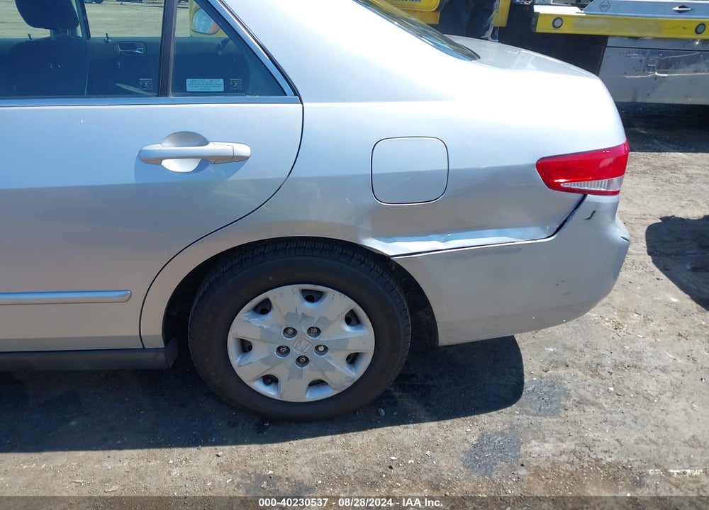 2003 HONDA ACCORD VIN: JHMCM56333C087765