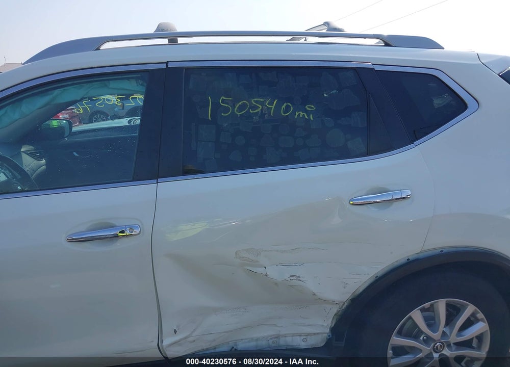 2017 NISSAN ROGUE SV VIN: 5N1AT2MV3HC730195