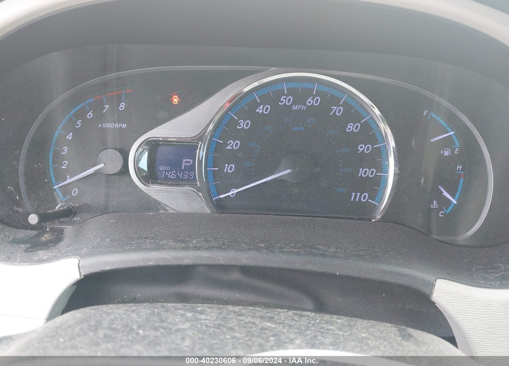 2012 TOYOTA SIENNA LIMITED V6 7 PASSENGER VIN: 5TDYK3DC7CS223821