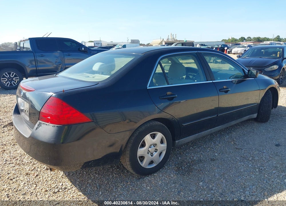 2007 HONDA ACCORD 2.4 LX VIN: 1HGCM56497A160943