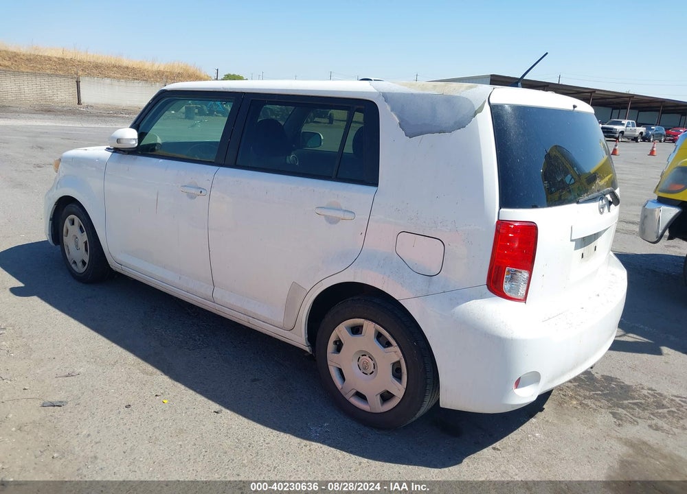 2012 SCION XB VIN: JTLZE4FEXCJ006426
