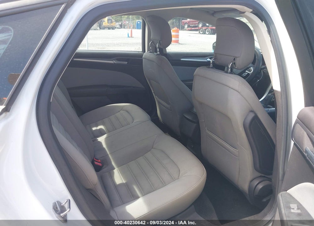 2013 FORD FUSION S VIN: 3FA6P0G71DR126968