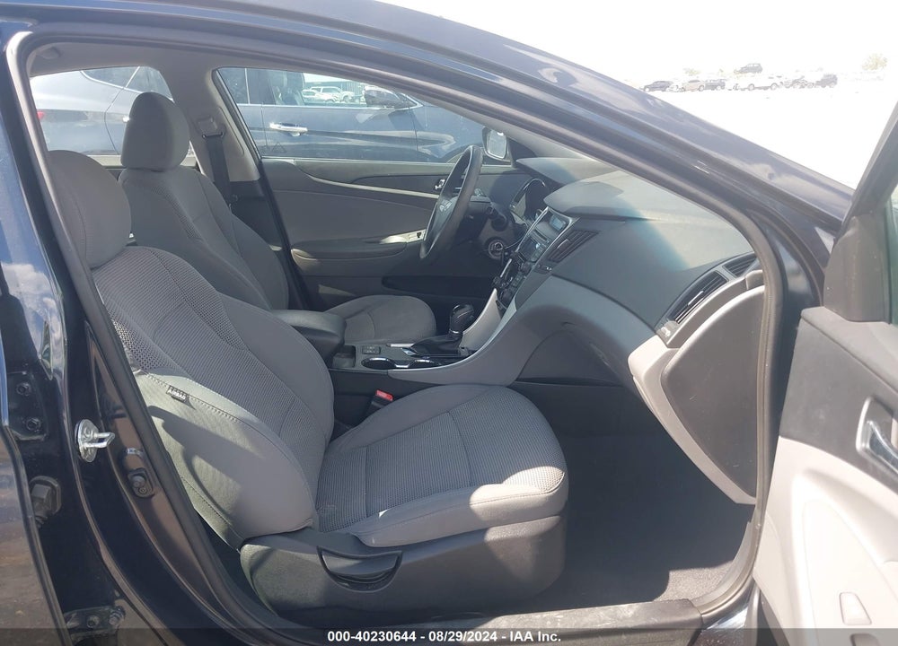 2013 HYUNDAI SONATA GLS VIN: 5NPEB4AC7DH723269