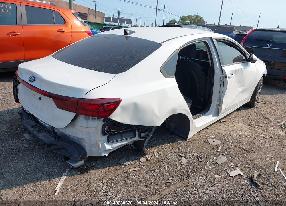 2021 KIA FORTE LXS VIN: 3KPF24AD7ME288819