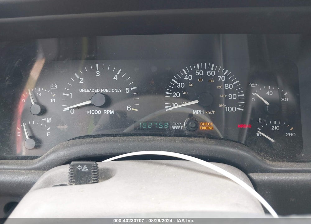1998 JEEP CHEROKEE SUV (4 DOOR) VIN: 1J4FJ68B7WL130455