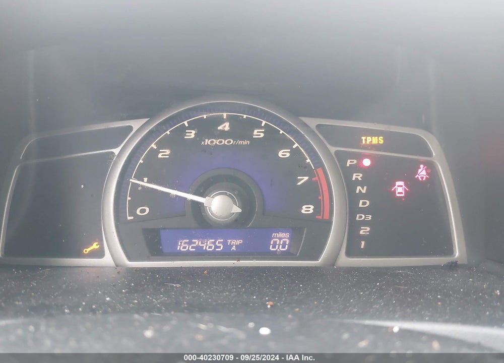 2010 HONDA CIVIC LX VIN: 2HGFA1F52AH563663