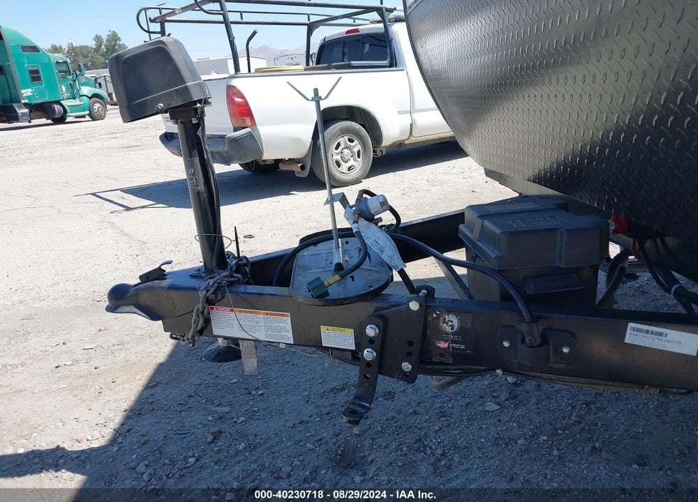 2022 OTHER --- VIN: 4X4TSVZ27NL043176