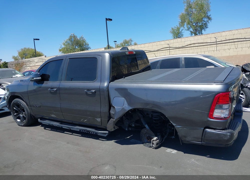 2022 RAM 1500 BIG HORN 4X2 5'7 BOX VIN: 1C6RREFT6NN393550