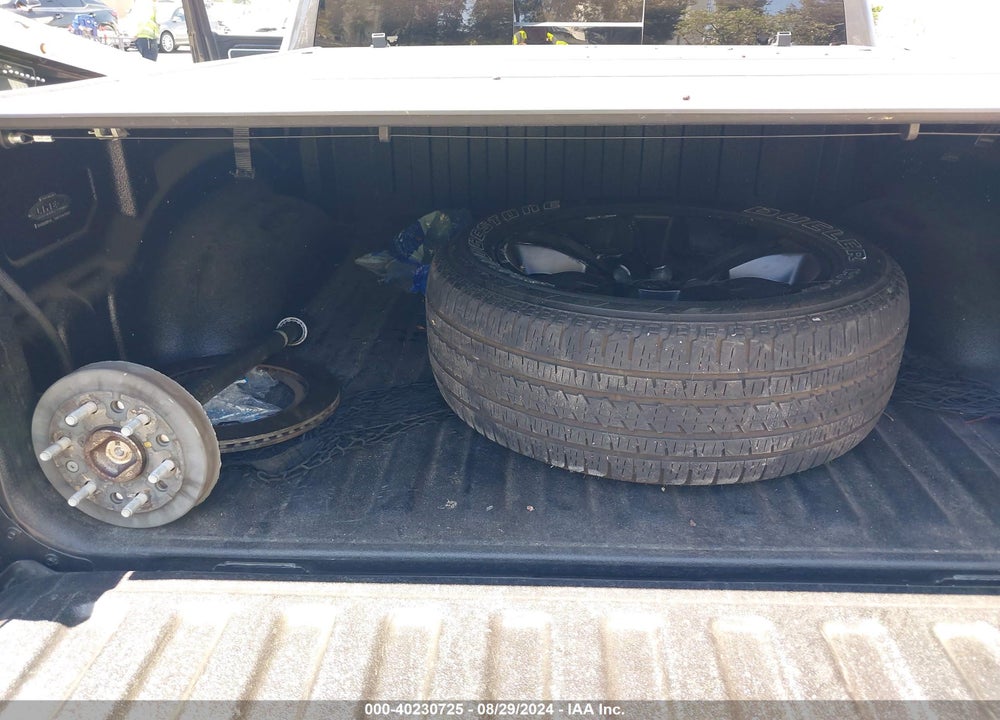 2022 RAM 1500 BIG HORN 4X2 5'7 BOX VIN: 1C6RREFT6NN393550