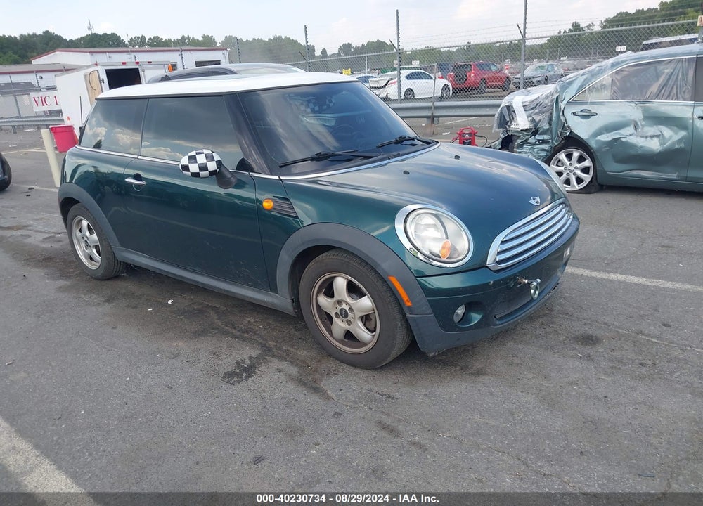 2010 MINI COOPER VIN: WMWMF3C51ATZ64256