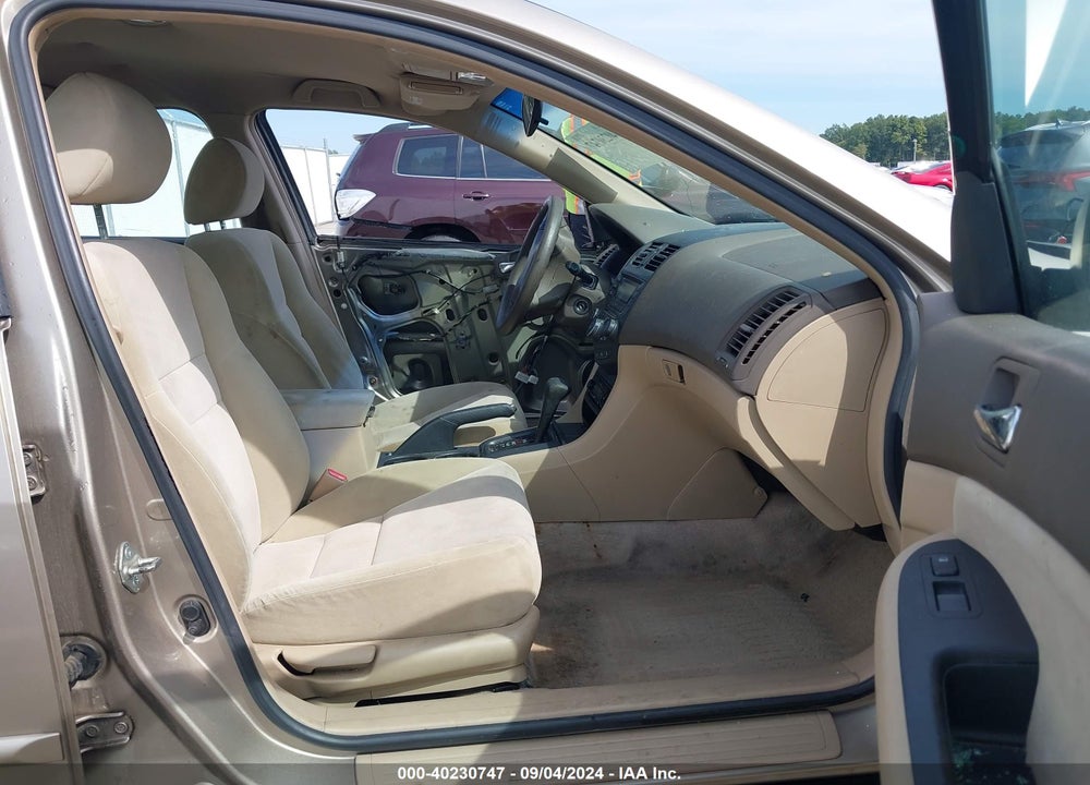 2004 HONDA ACCORD 2.4 LX VIN: 3HGCM56344G703264