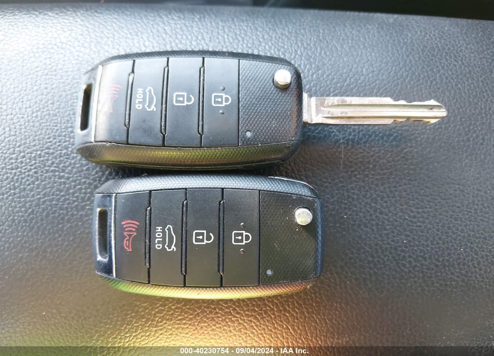 2017 KIA FORTE LX VIN: 3KPFK4A76HE143075