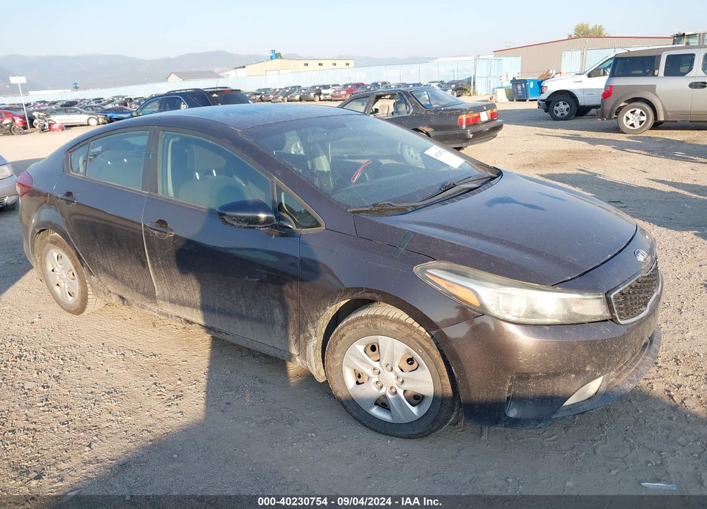 2017 KIA FORTE LX VIN: 3KPFK4A76HE143075