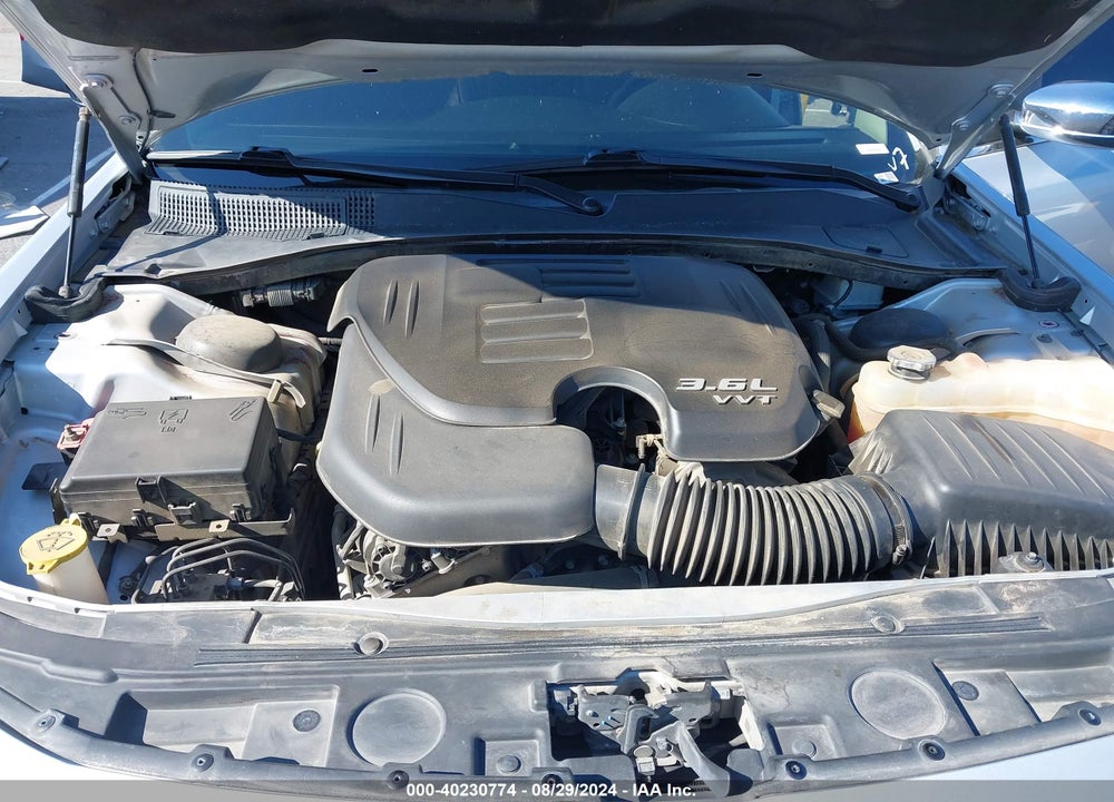 2020 CHRYSLER 300 LIMITED VIN: 2C3CCAEG5LH108764