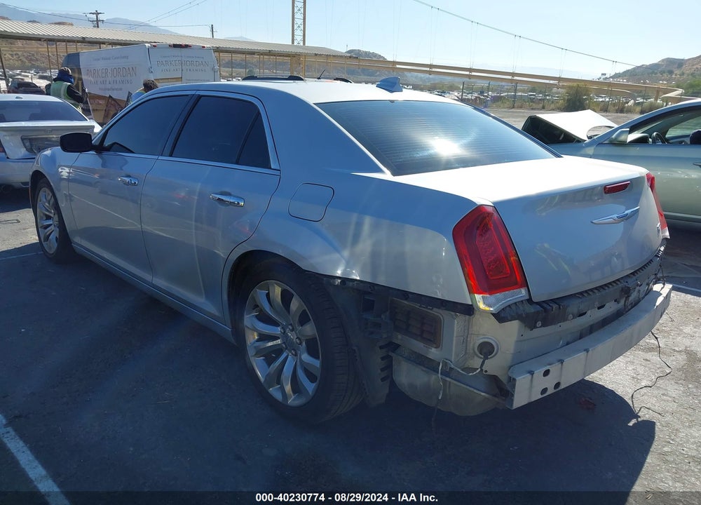 2020 CHRYSLER 300 LIMITED VIN: 2C3CCAEG5LH108764