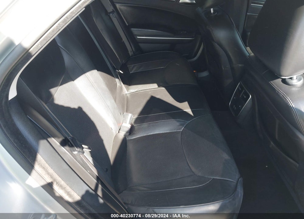 2020 CHRYSLER 300 LIMITED VIN: 2C3CCAEG5LH108764