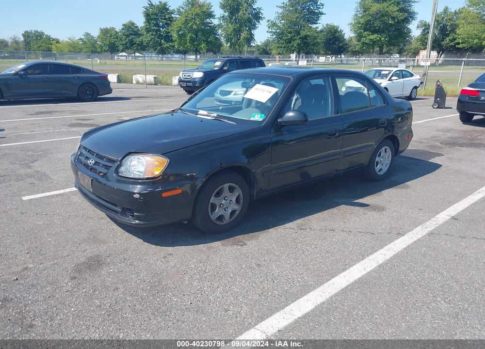 2005 HYUNDAI ACCENT GLS VIN: KMHCG45C25U597067