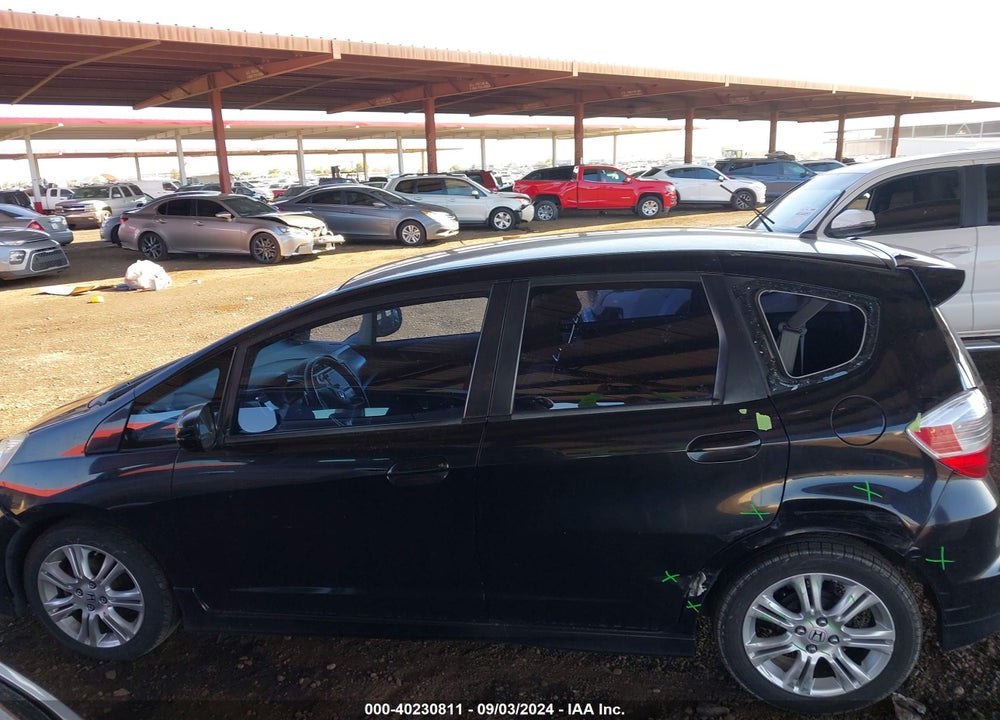 2009 HONDA FIT SPORT VIN: JHMGE88699S015507