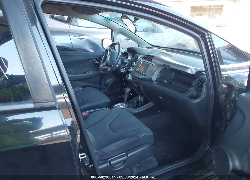 2009 HONDA FIT SPORT VIN: JHMGE88699S015507