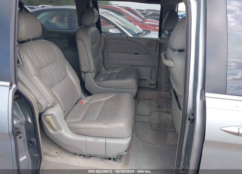 2005 HONDA ODYSSEY EX-L VIN: 5FNRL38775B113924