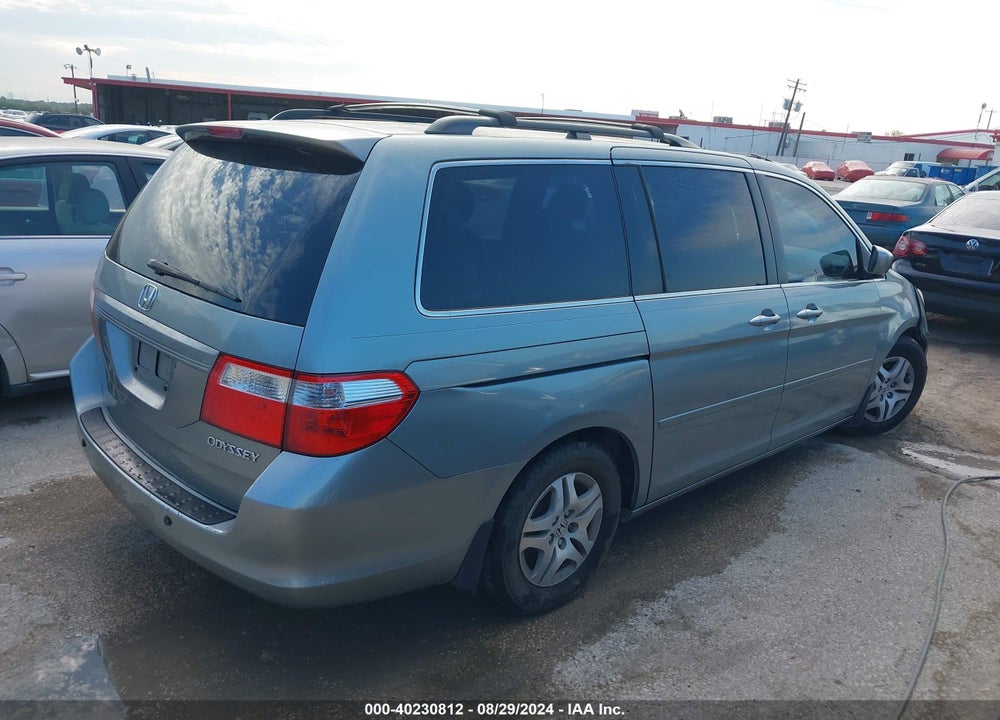 2005 HONDA ODYSSEY EX-L VIN: 5FNRL38775B113924