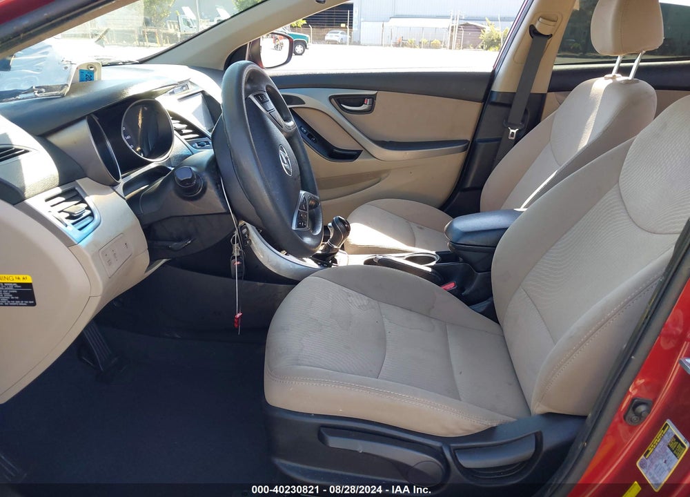 2015 HYUNDAI ELANTRA SE VIN: 5NPDH4AE5FH640017