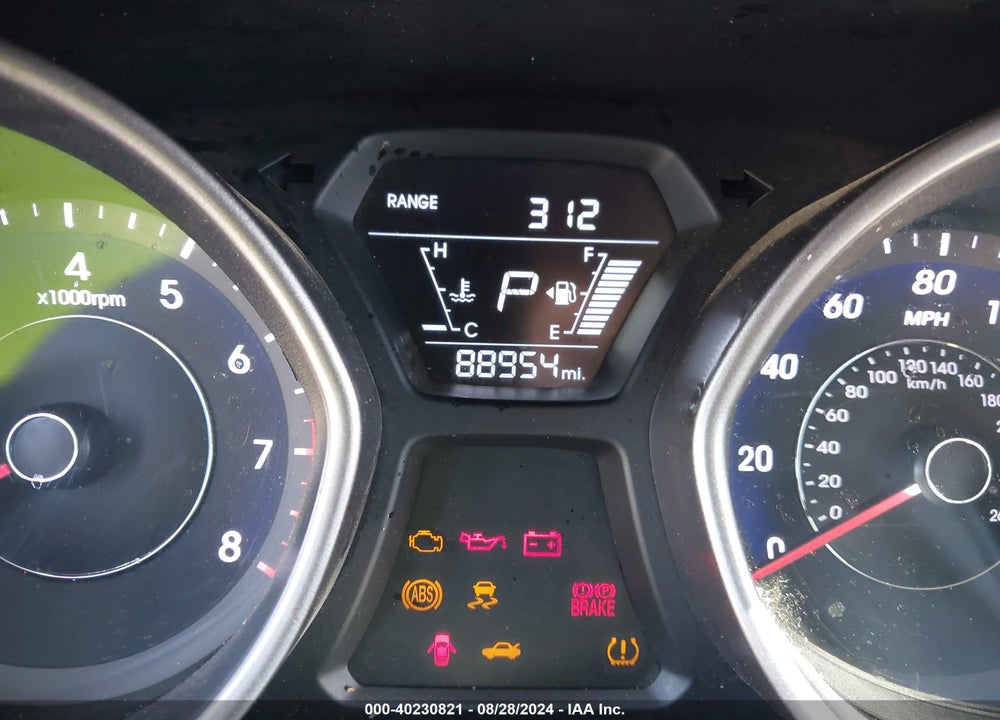 2015 HYUNDAI ELANTRA SE VIN: 5NPDH4AE5FH640017