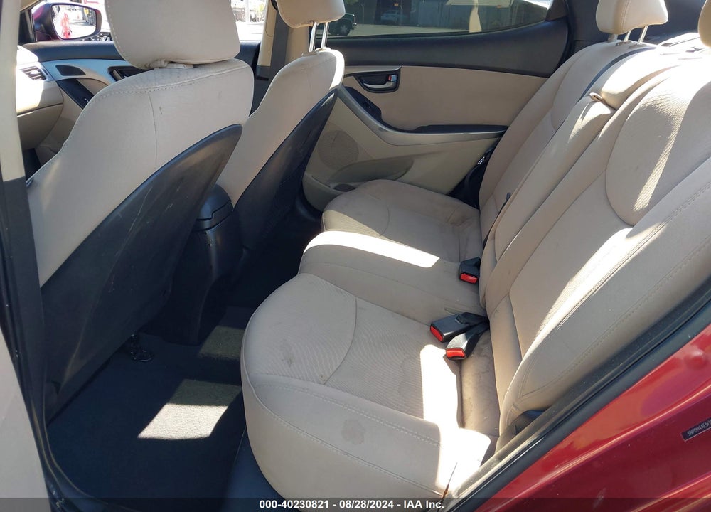 2015 HYUNDAI ELANTRA SE VIN: 5NPDH4AE5FH640017