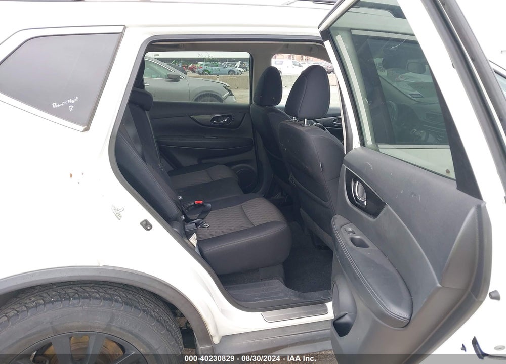 2017 NISSAN ROGUE SV VIN: 5N1AT2MT1HC871183