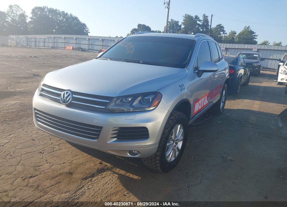 2014 VOLKSWAGEN TOUAREG TDI SPORT VIN: WVGEP9BP3ED012798
