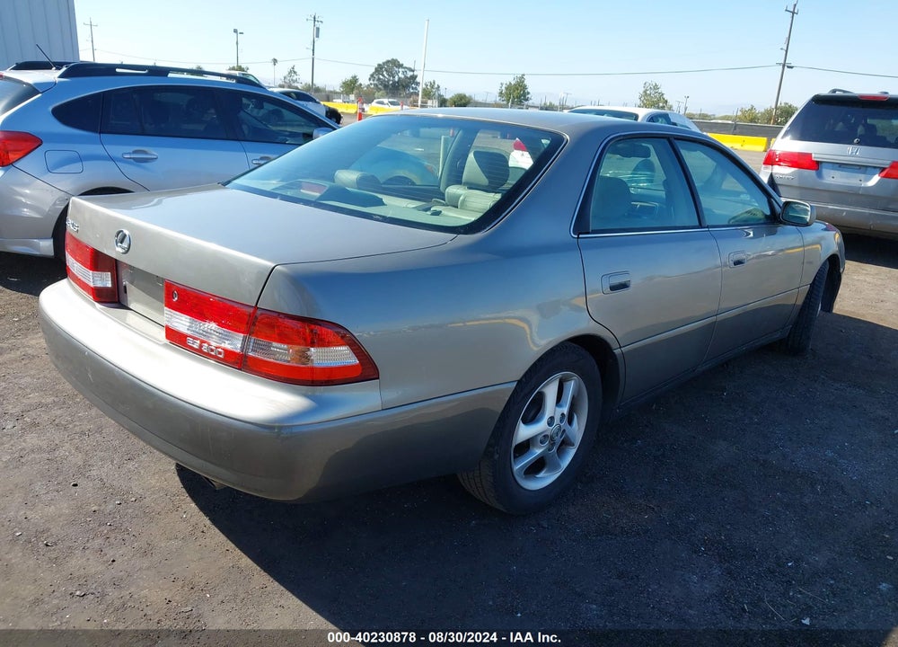 2000 LEXUS ES 300 VIN: JT8BF28G9Y5081940