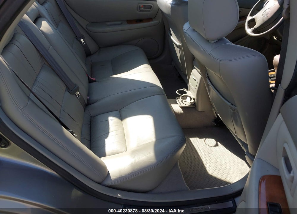 2000 LEXUS ES 300 VIN: JT8BF28G9Y5081940