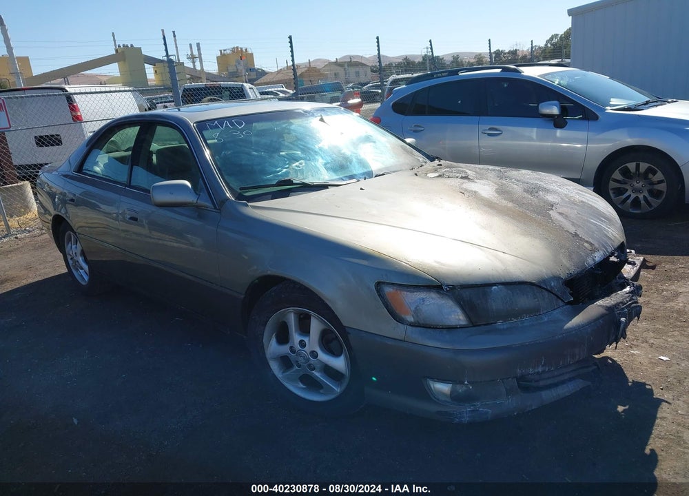 2000 LEXUS ES 300 VIN: JT8BF28G9Y5081940