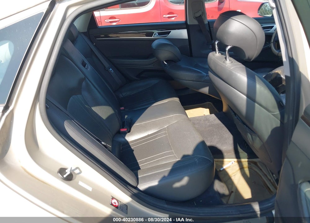 2015 HYUNDAI GENESIS 3.8 VIN: KMHGN4JE7FU077723