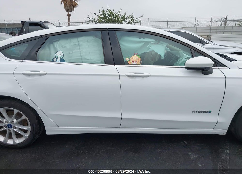 2019 FORD FUSION HYBRID SE VIN: 3FA6P0LU5KR104092